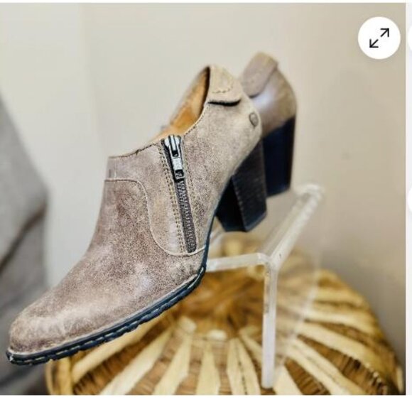 Born Womens Rowan Brown Leather Ankle Booties Side Zipper Sz 9 /40.5 - Picture 1 of 6